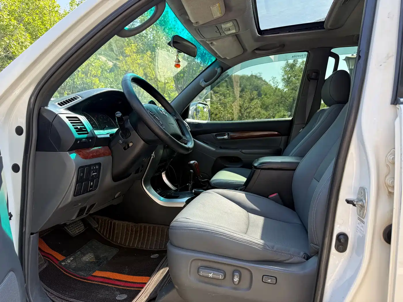 Toyota Prado 2005 4.0L Automatic GX Sport DVD Edition фото 7