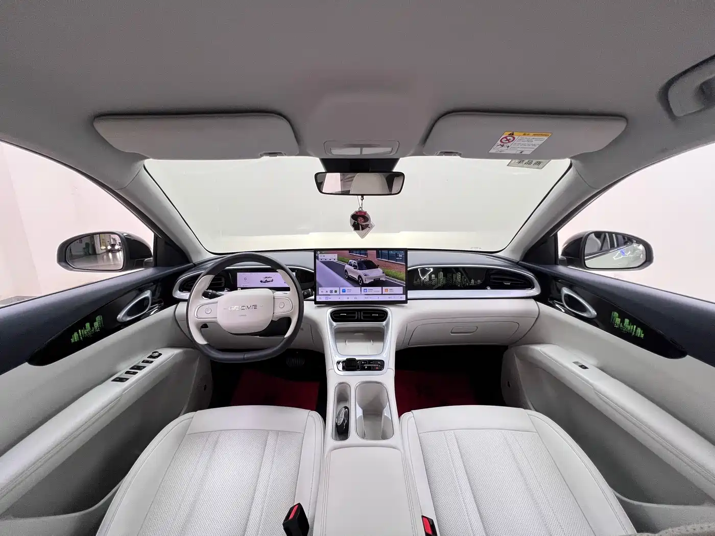 Geely Galaxy Starry Wish 2025 UP 410km Explorer+ Edition фото 19