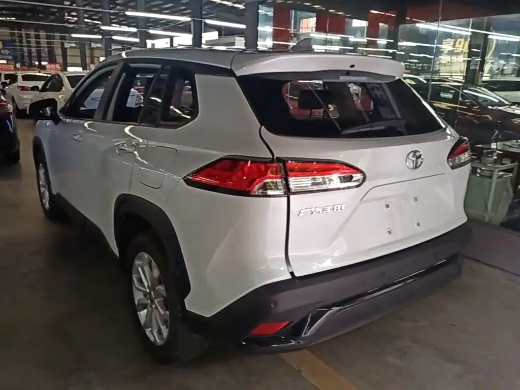 Toyota Frontlander 2025 2024 2.0L CVT Elite Plus Edition