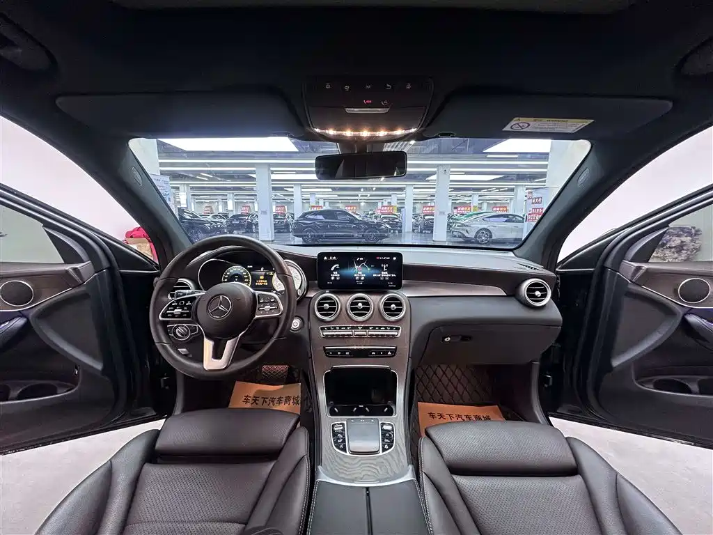 Mercedes-Benz GLC 2021 GLC 260 L 4MATIC Luxury фото 6
