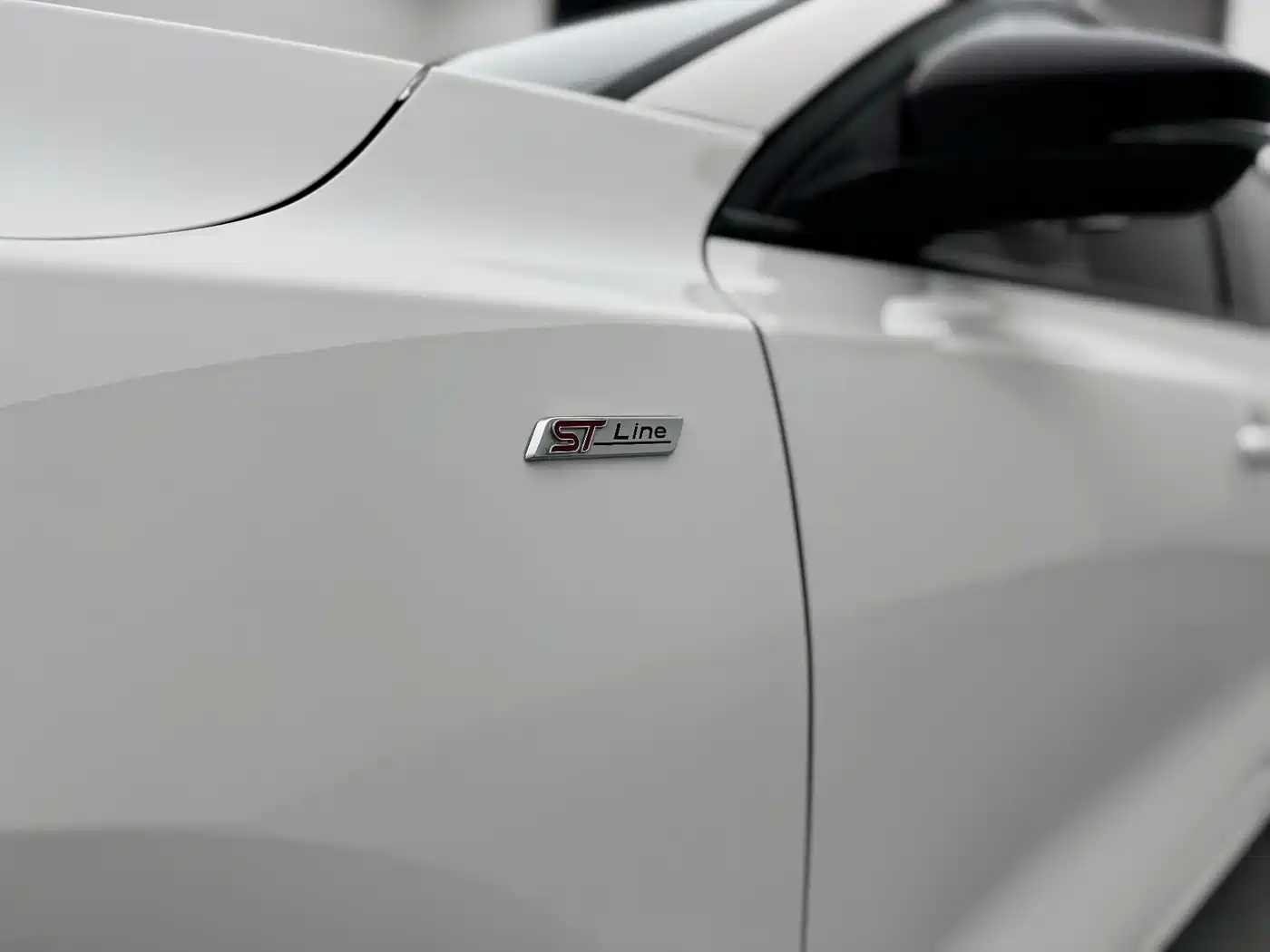 FORD FOX