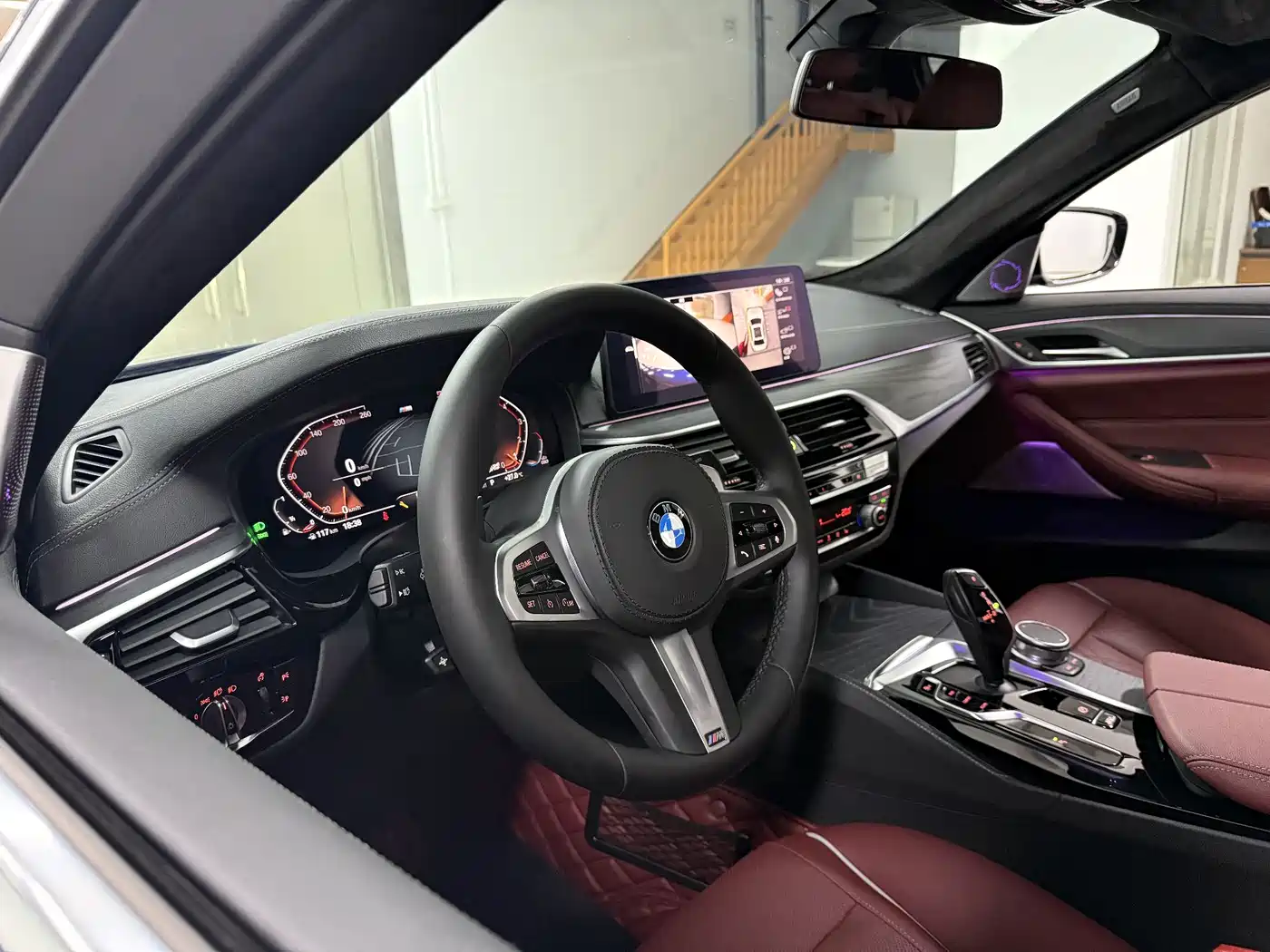 BMW 5 Series 2021 530Li Leading M Sport Package фото 9