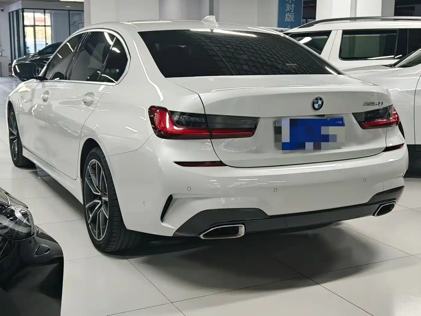 BMW 3 Series 2021 325Li M Sport Package фото 4