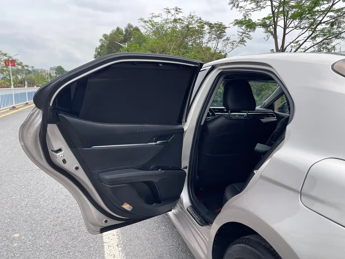Toyota Camry 2018 2.5Q Flagship Edition фото 29