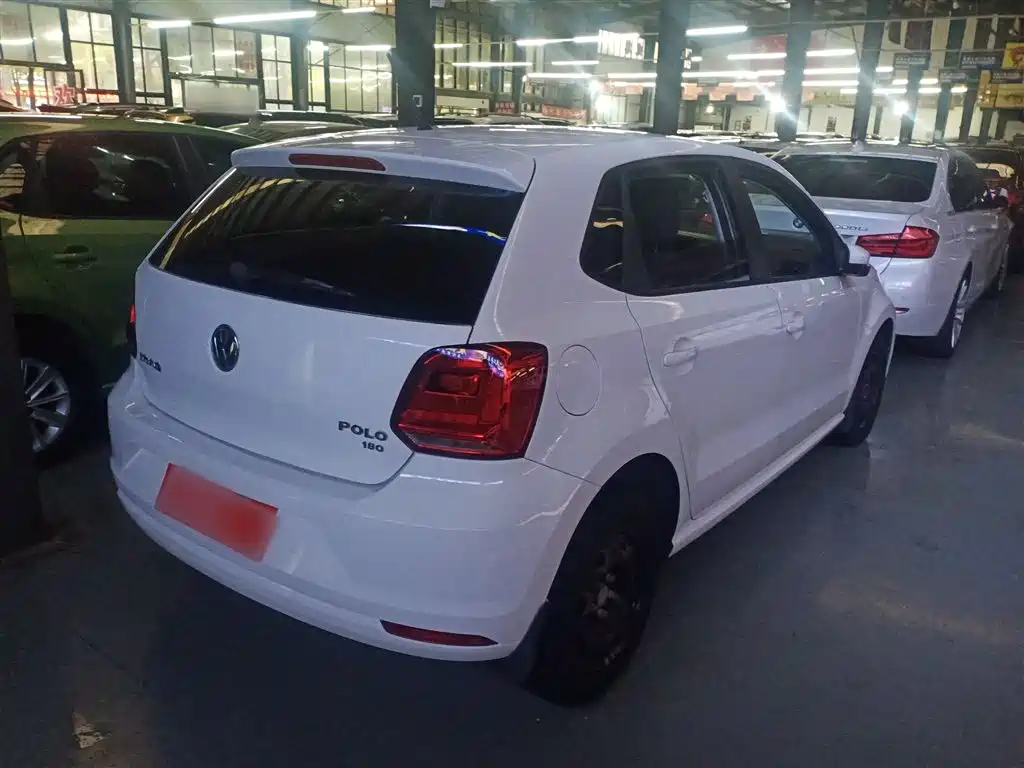 Volkswagen Polo 2018 1.5L Auto Safe Drive фото 7
