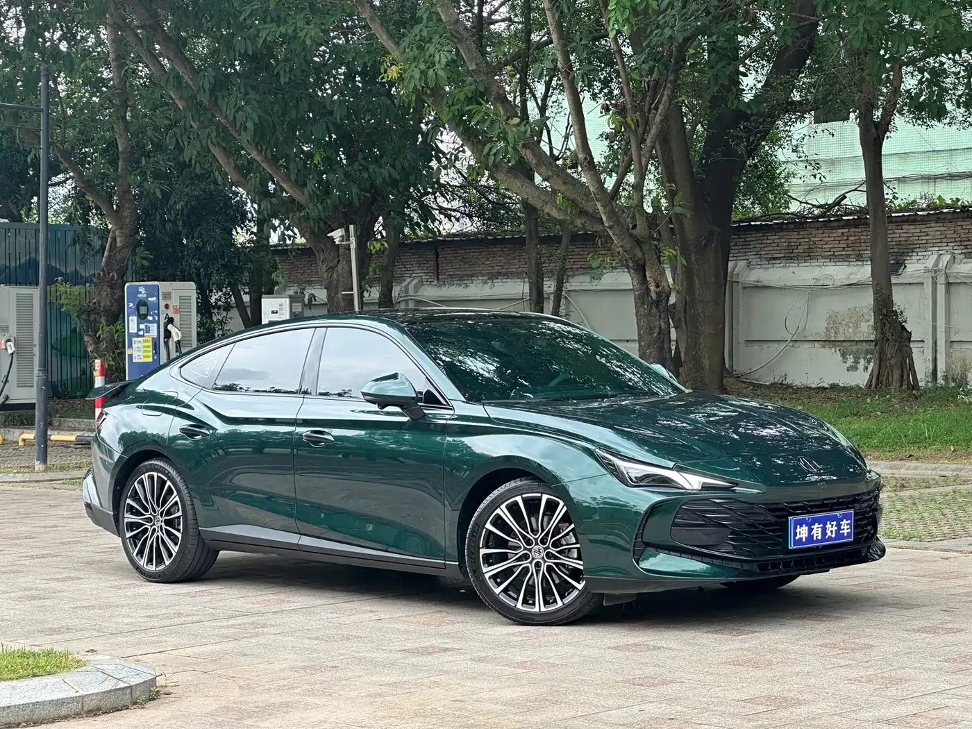 MG MG7 2025 2025 1.5T 300 DCT Elegance Edition