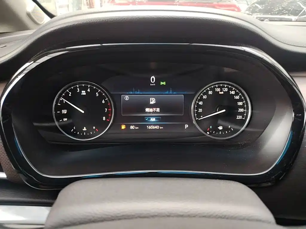 Photo 12 - Buick GL8