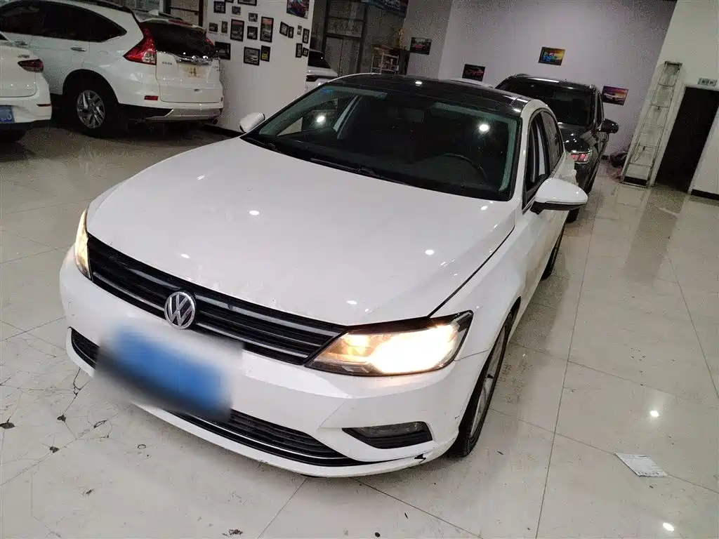 Volkswagen Lamando 2018 280TSI DSG Comfort Edition фото 2