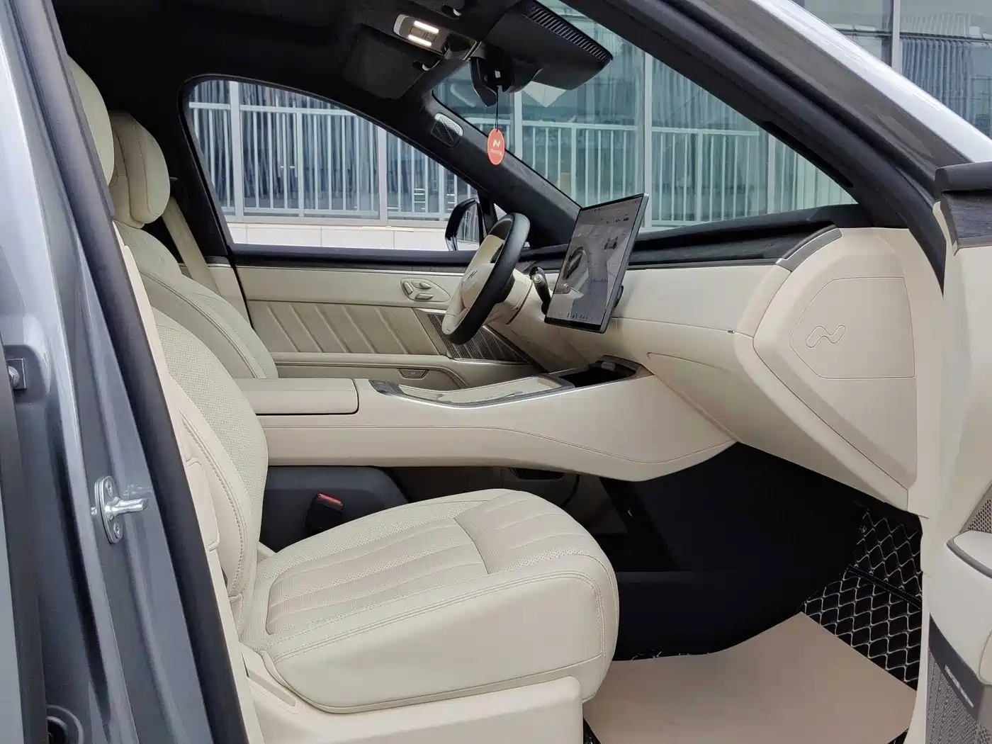 Ledao L90 2025 2025 AWD Base Model