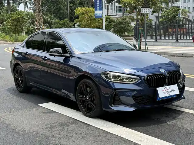 BMW 1 Series 2021 Facelift 125i M Sport Shadow Edition — фото 3