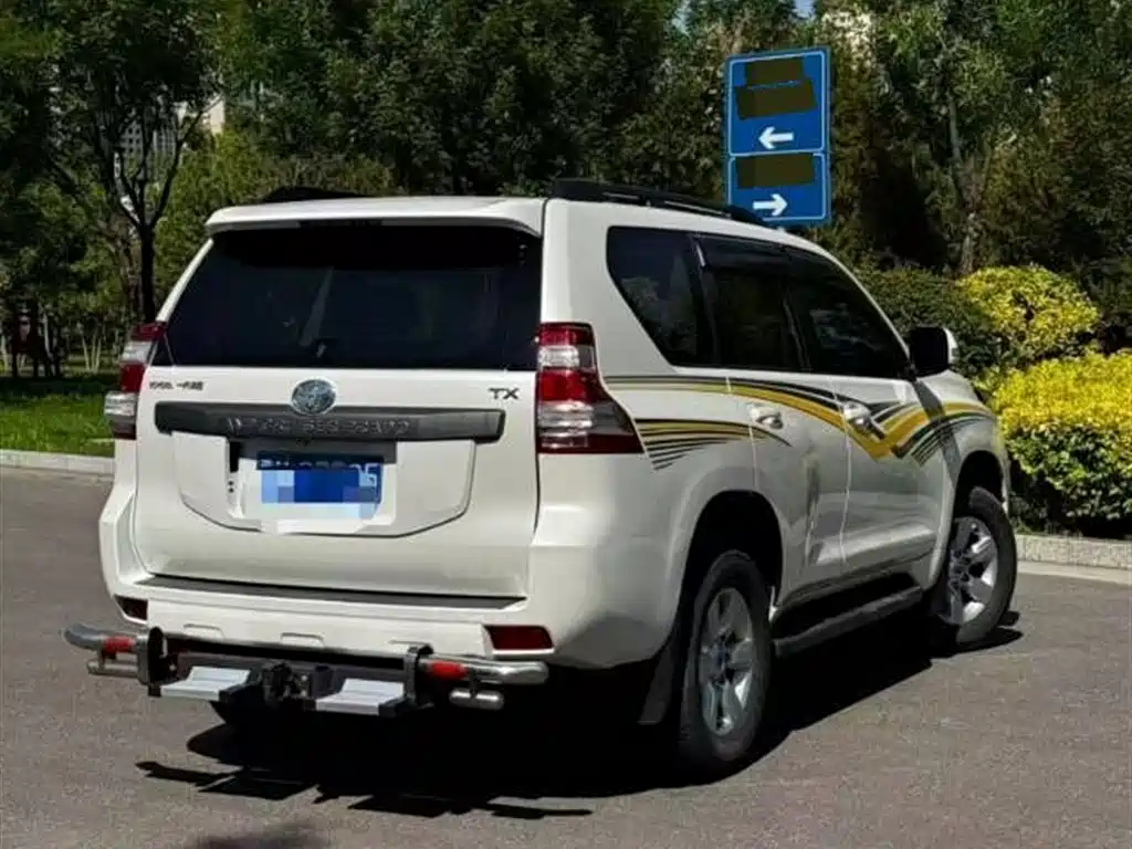 Toyota Prado 2015 2.7L Automatic Luxury фото 9
