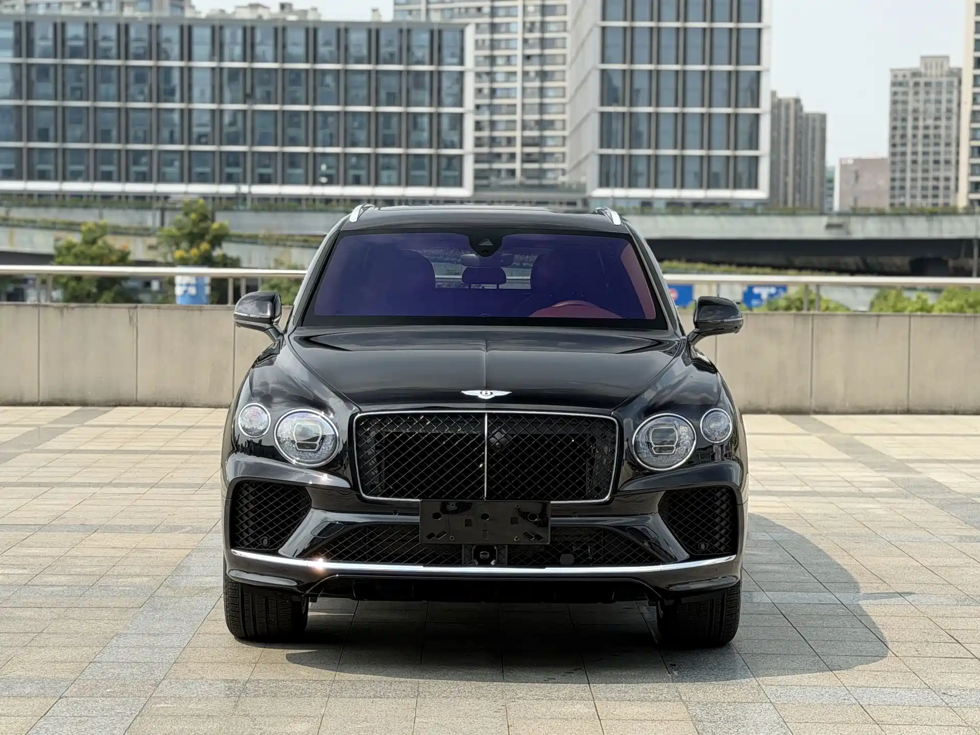 Фото 2 - Bentley Bentayga