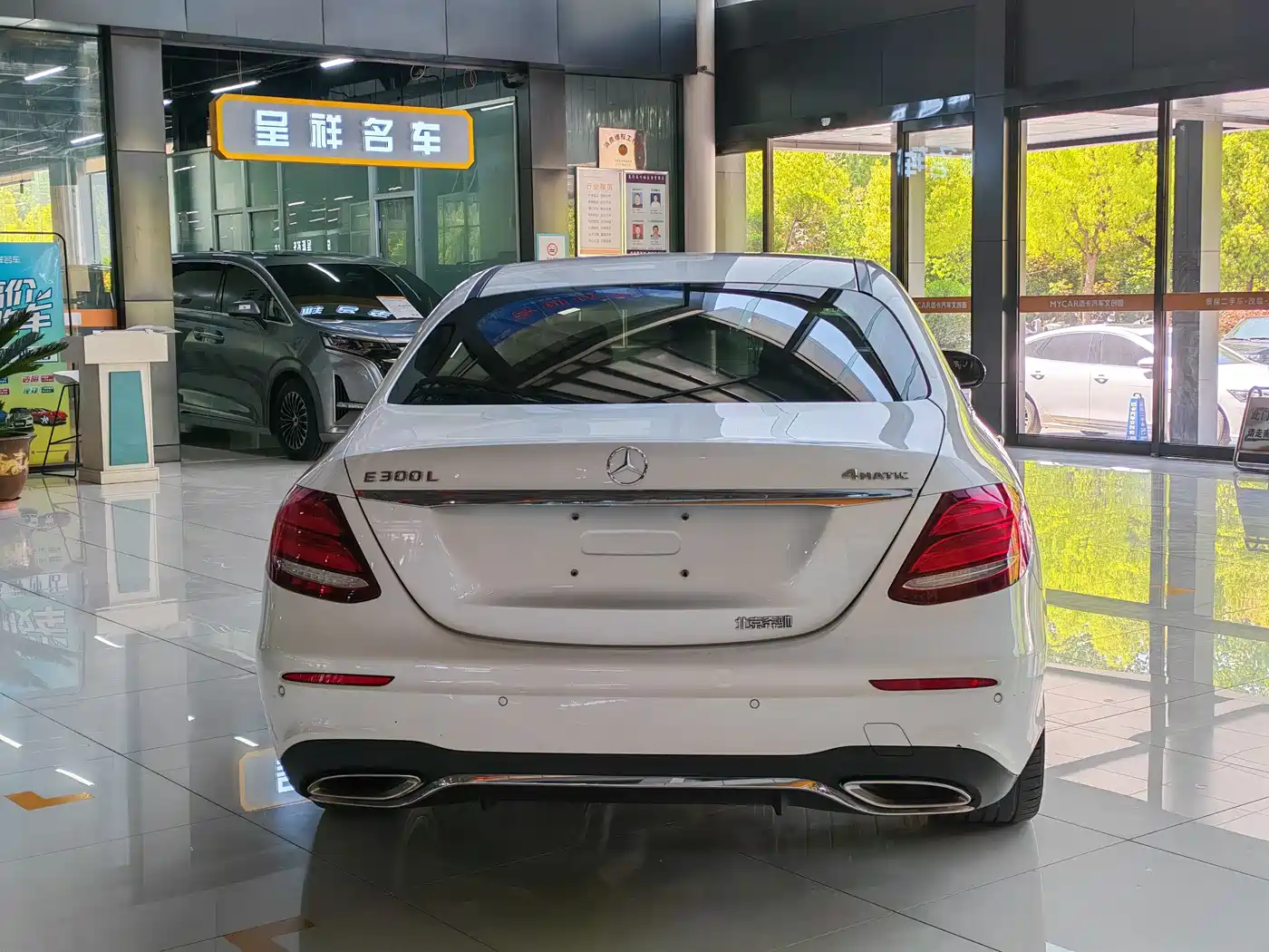 Mercedes-Benz E-Class 2018 Facelift E 200 L Sport 4MATIC фото 8