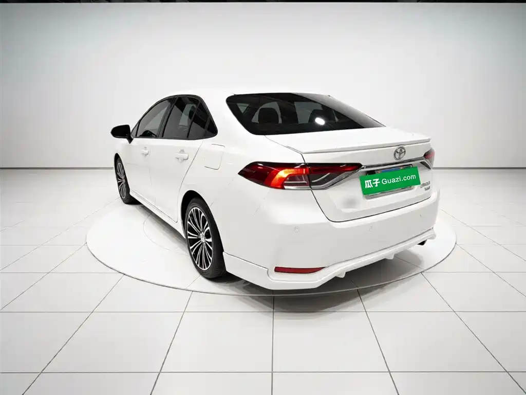 Toyota Corolla 2021 1.2T S-CVT Sport Edition фото 4
