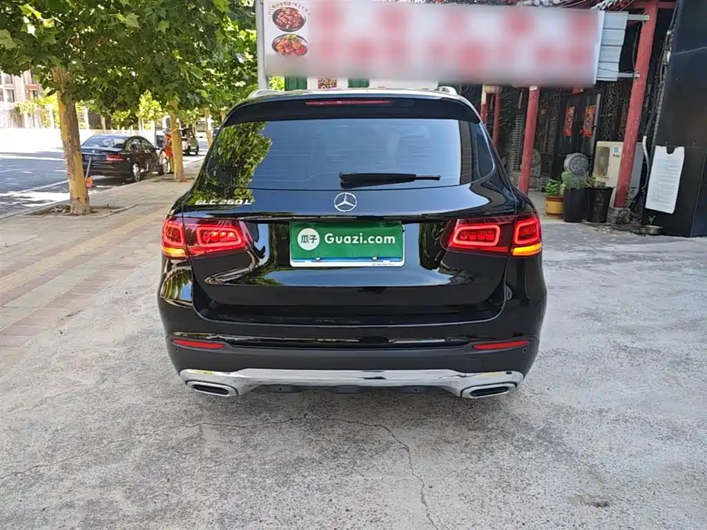 Mercedes-Benz GLC 2021 GLC 260 L 4MATIC Sporty фото 6