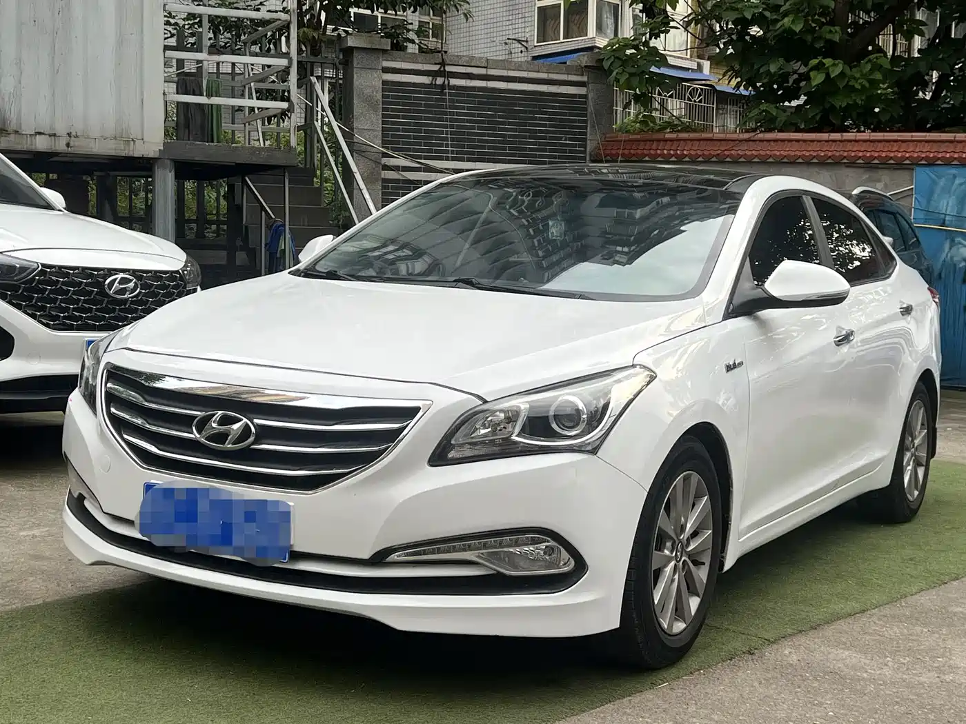 Hyundai Mistra 2014 1.8L Auto Smart GLS