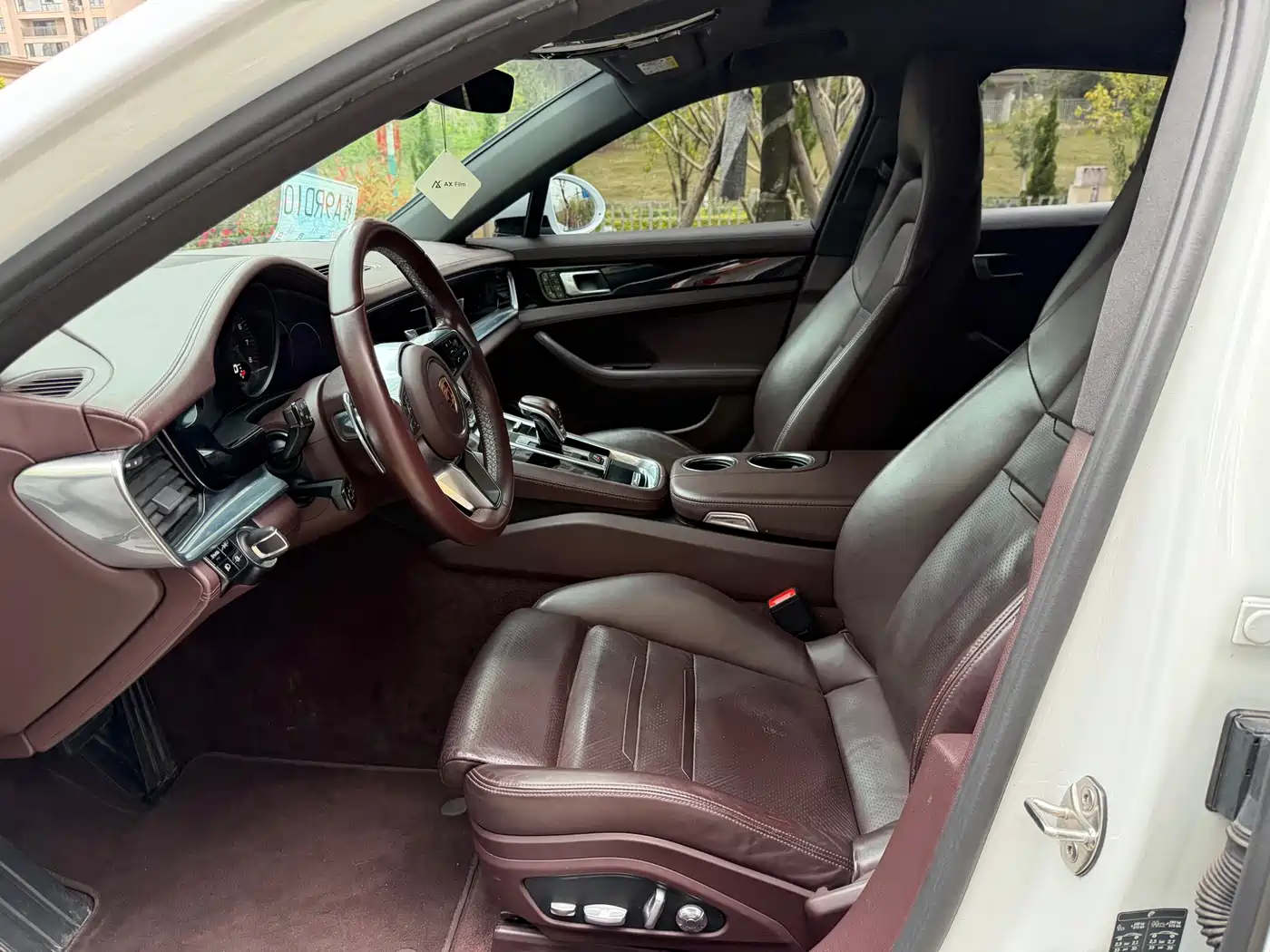 Porsche Panamera 2017 Panamera 3.0T фото 8