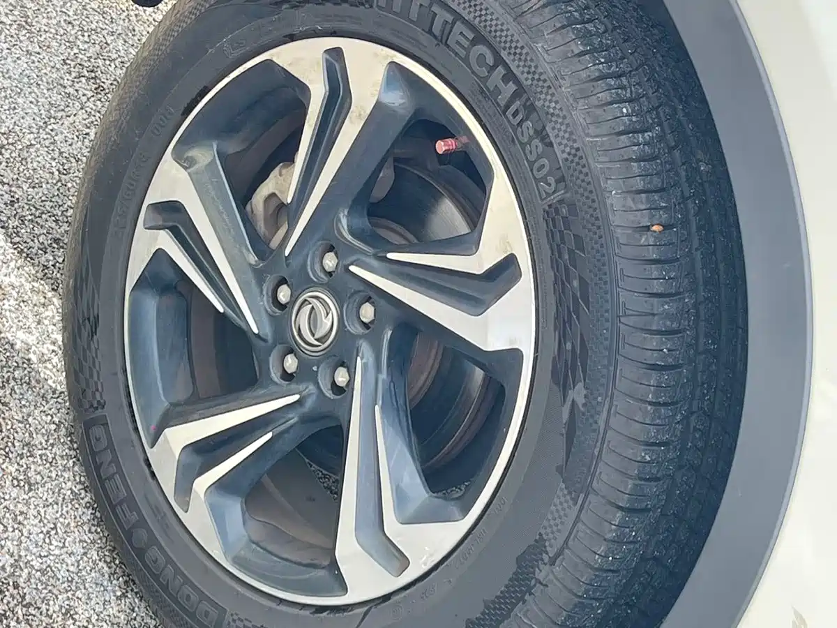 Dongfeng Aeolus Dongfeng Fengshen AX7 2016 2016 2.0L Manual Smart Joy