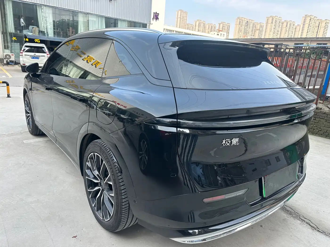 ZEEKR EXTREME KRYPTON 7X