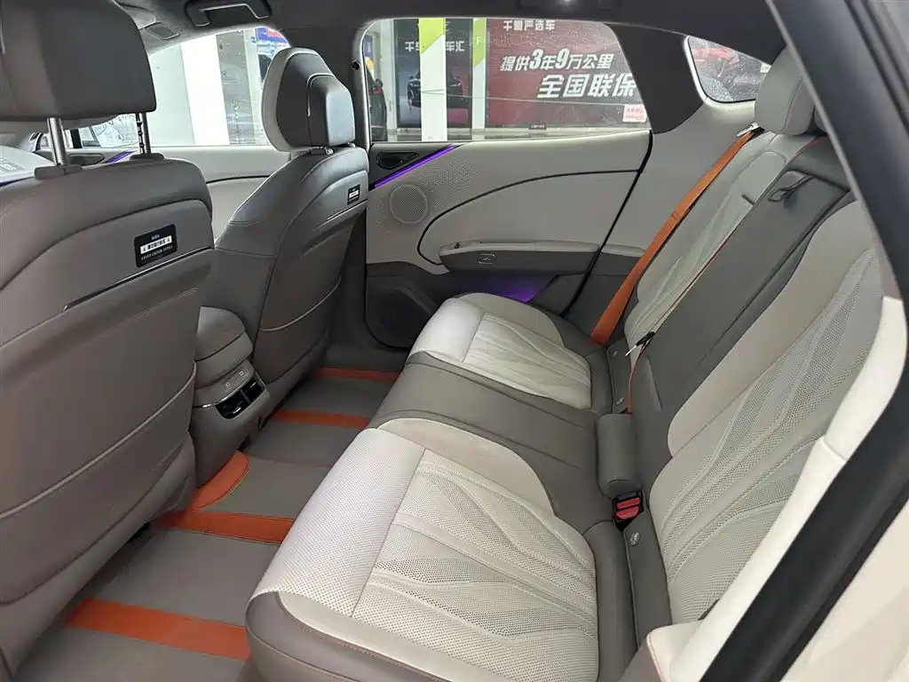 ZEEKR EXTREME KRYPTON 007GT