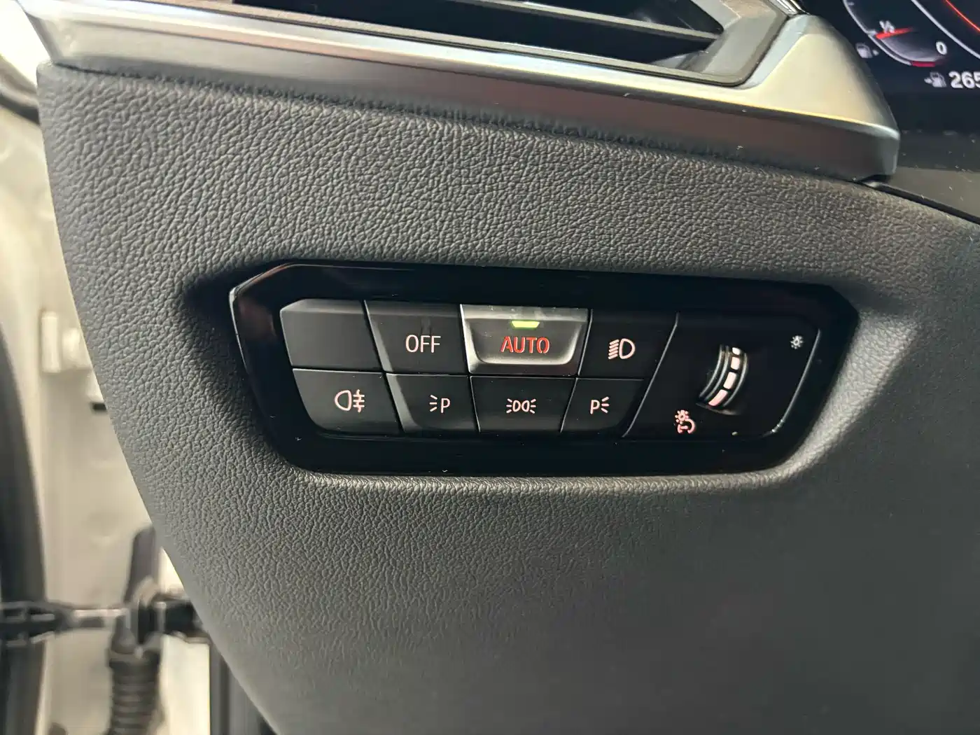 BMW 3 Series 2021 320Li M Sport Package фото 14