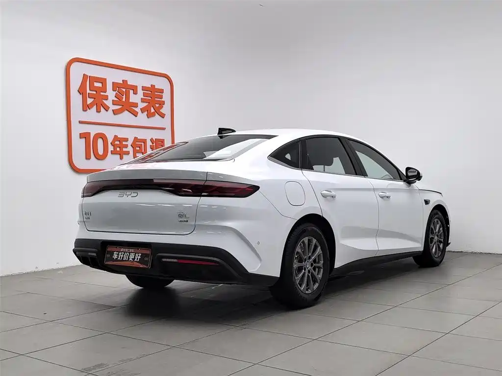 BYD Qin L 2025 DM-i Smart Drive Edition 80KM Leading фото 2