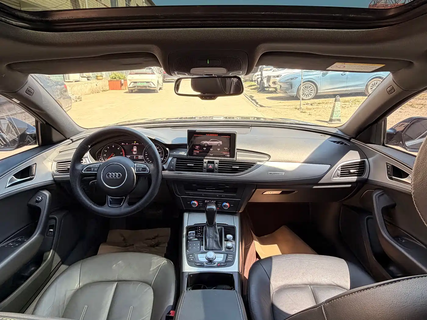 Audi A6L 2018 30th Anniversary 45 TFSI quattro Sport фото 13