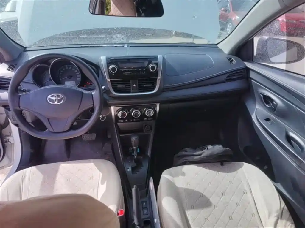Toyota YARiS L Zhi Xuan 2019 1.5E CVT MeiDong Edition China VI фото 13