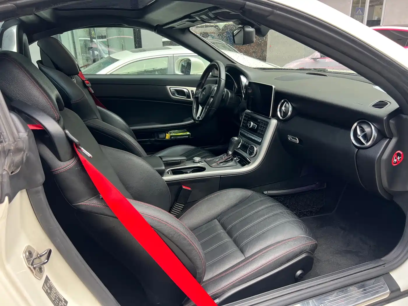 Mercedes-Benz SLK-Class 2012 2011 SLK 200 Luxury Sport
