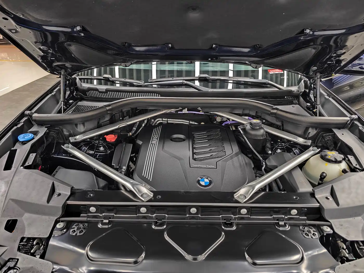 BMW X6 2022 Facelift xDrive40i M Sport Package фото 18