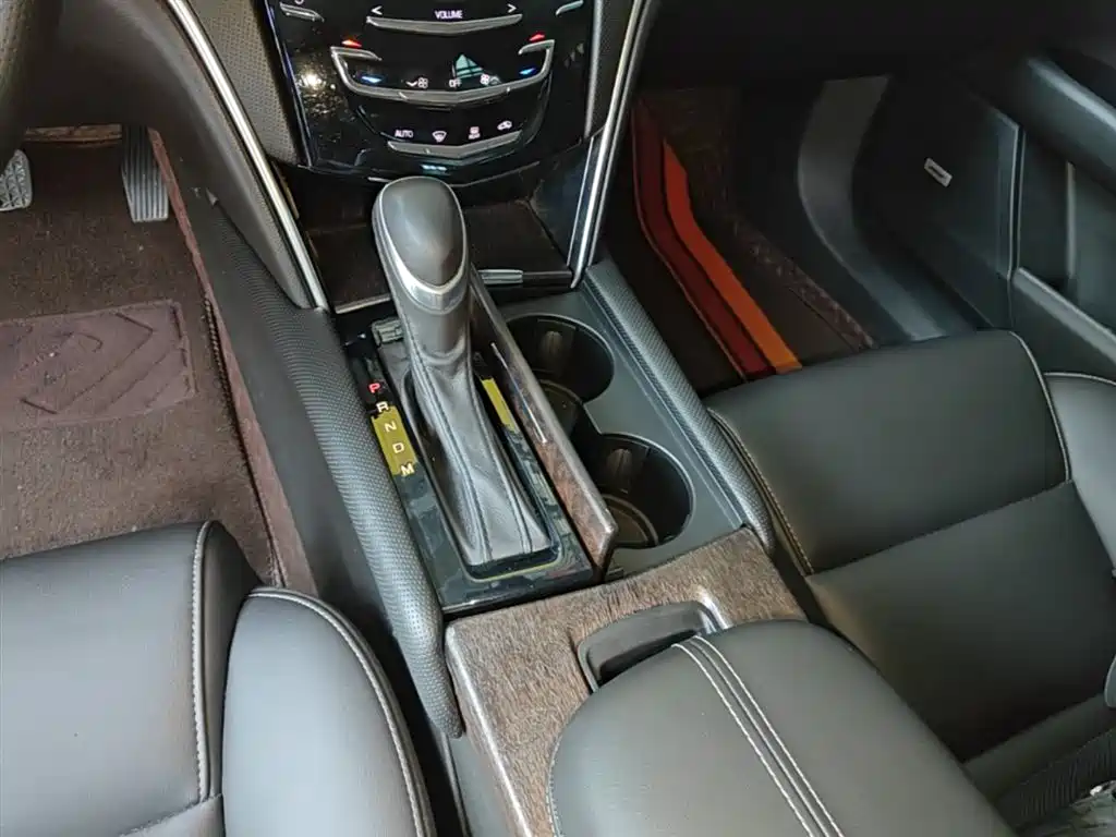 Cadillac XTS 2018 28T Technology фото 14