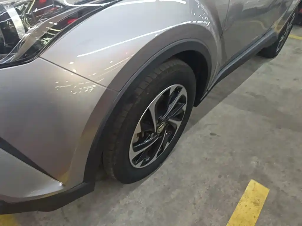 Toyota IZOA 2019 2018 2.0L Yichi Edition China V