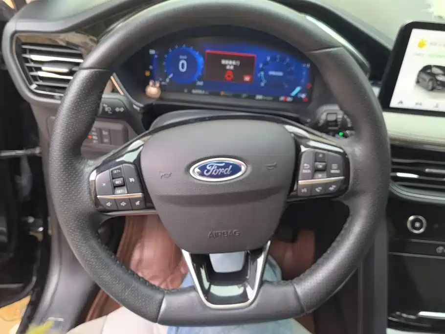 Ford Escape 2020 2020 EcoBoost 245 2WD Smart Premium Edition