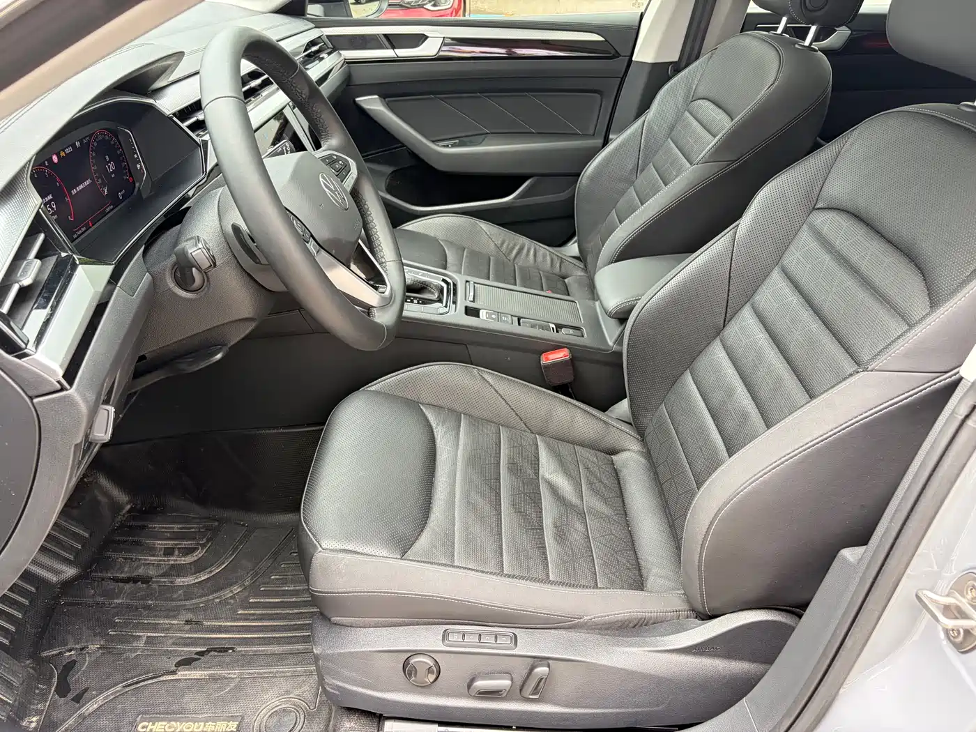 Volkswagen FAW-Volkswagen CC 2025 Shooting Brake 380TSI Hunter Heart Shared Edition фото 7