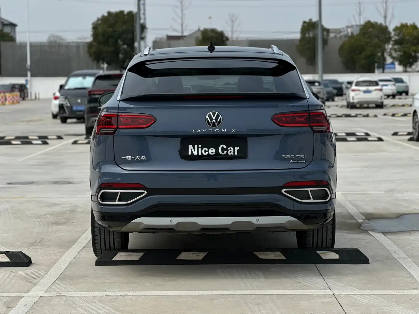 Volkswagen Tayron X 2020 380TSI 4WD Premium Smart Connect фото 25