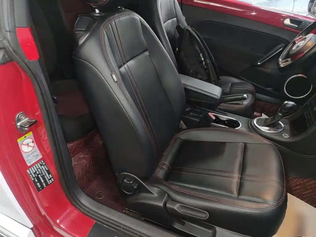 Volkswagen Beetle 2015 180TSI фото 25