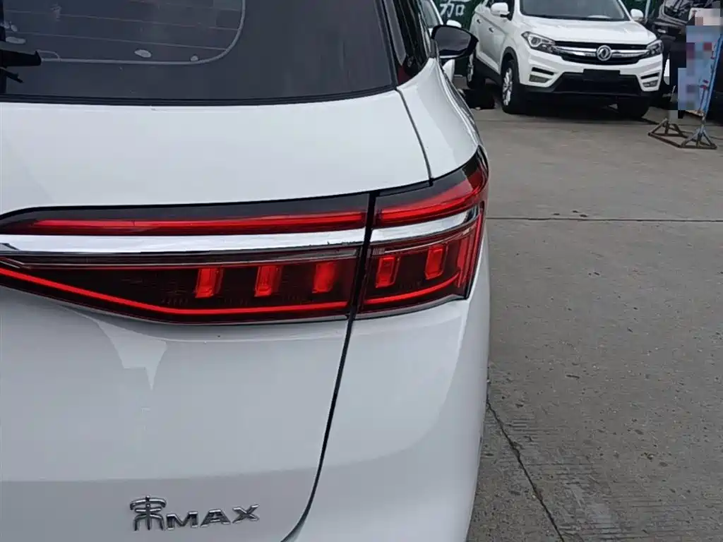 BYD Song MAX 2021 Upgrade 1.5T Automatic Luxury Edition 7-Seater фото 8