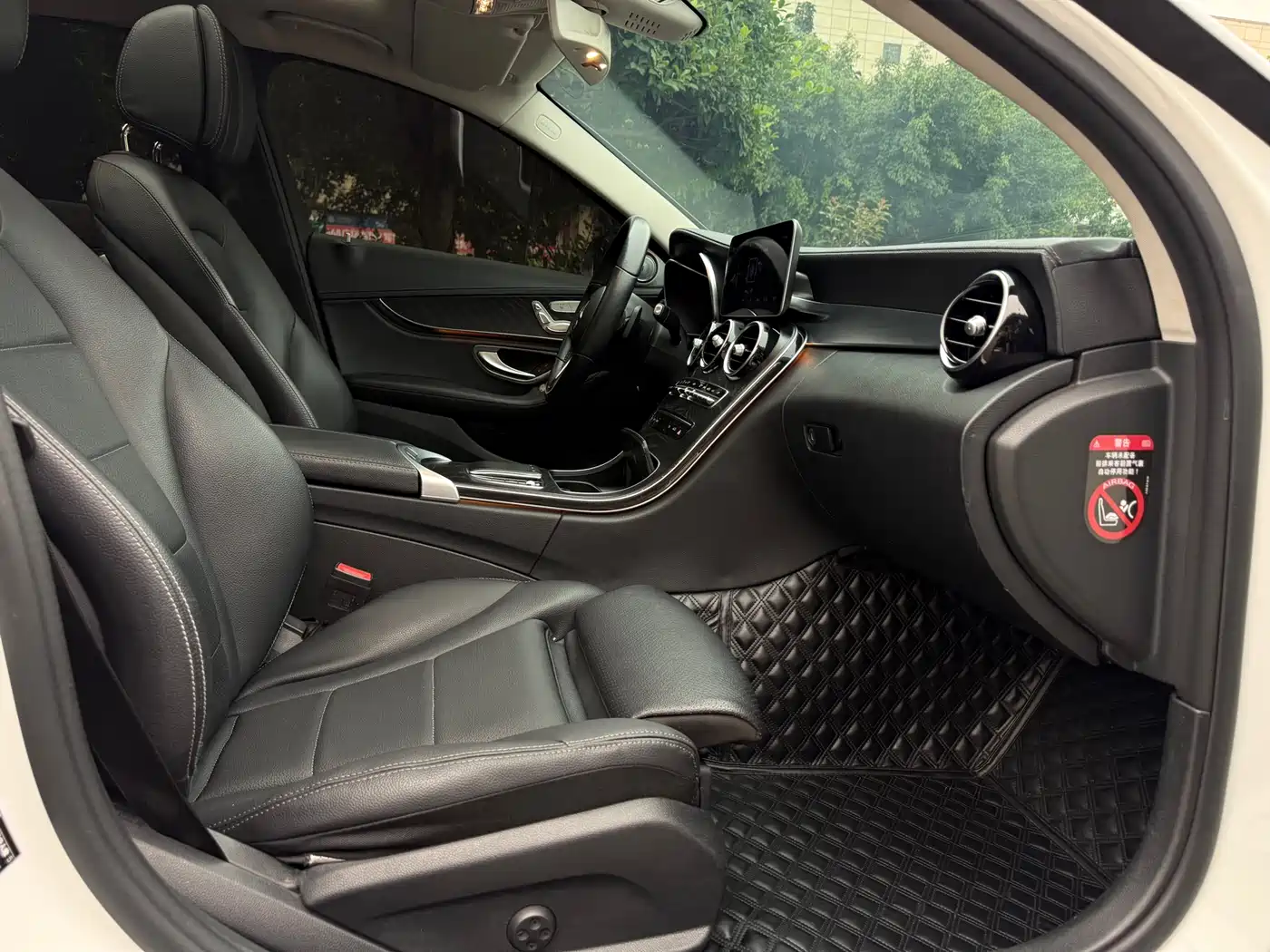 Mercedes-Benz C-Class 2019 Facelift C 260 L Sport фото 13
