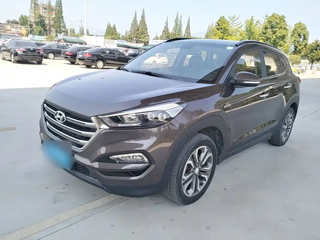 Фото 1 - Hyundai Tucson
