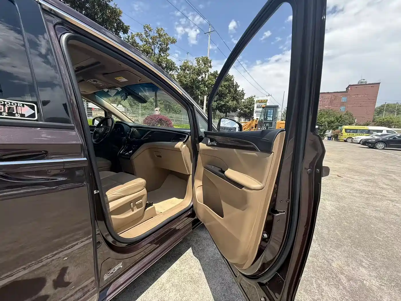 Buick GL8 2017 ES 28T Luxury China V фото 9