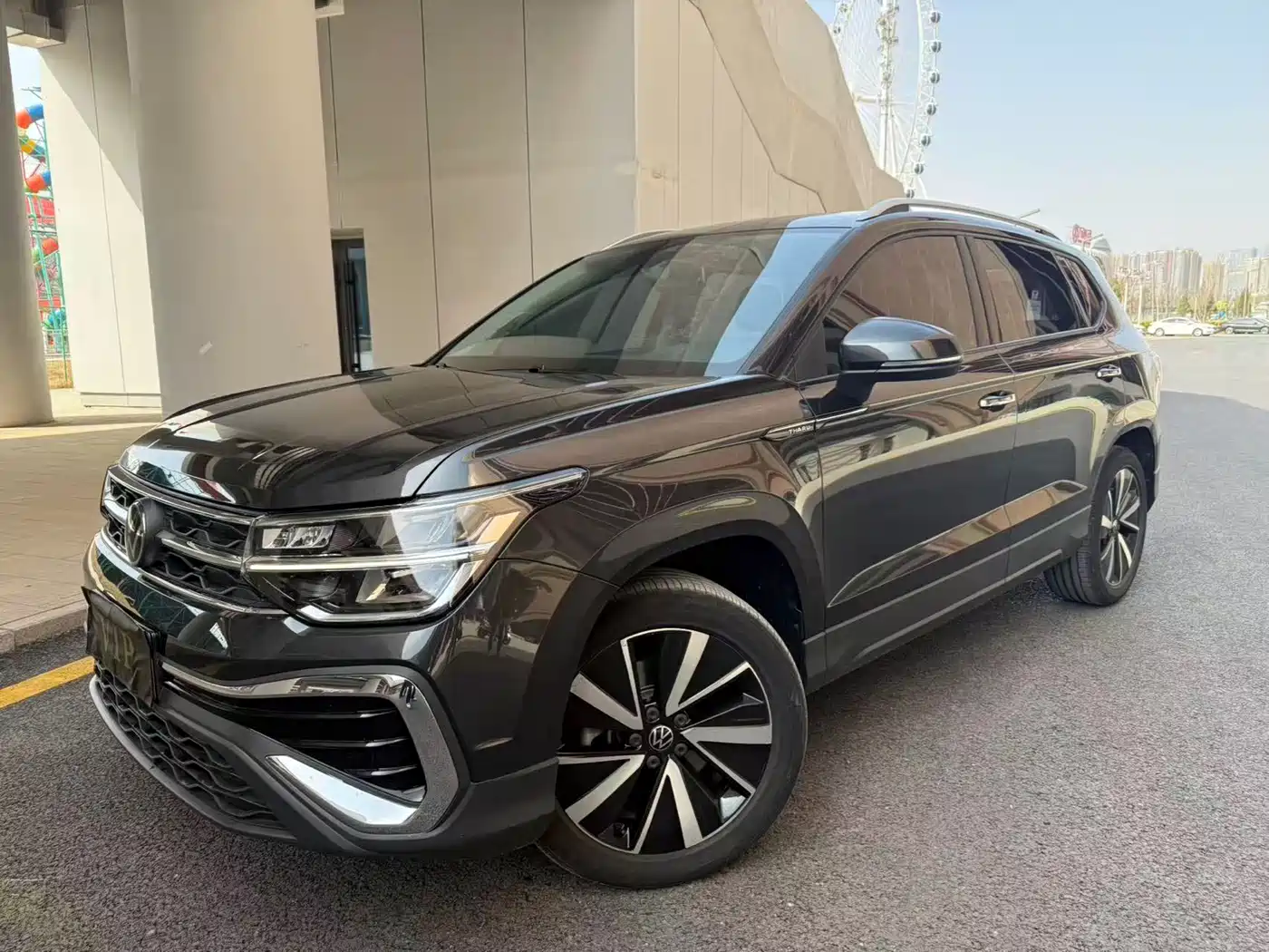 Volkswagen Tharu 2023 300TSI 2WD Bright Moon Edition фото 3