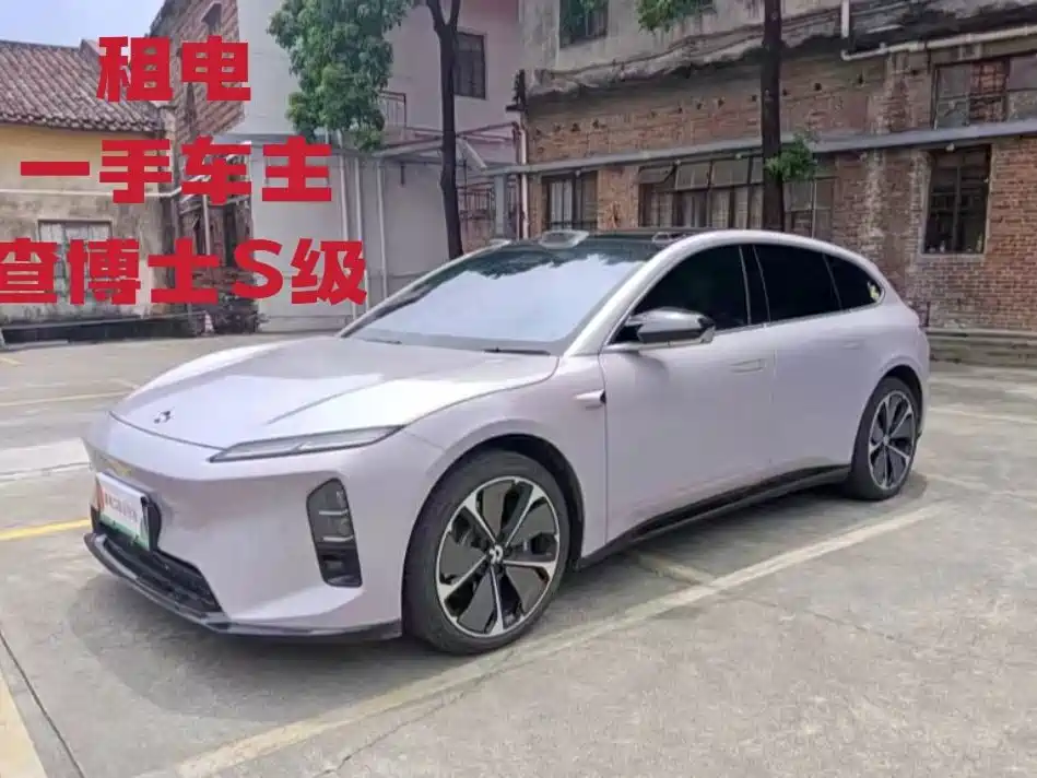 NIO ET5T 2025