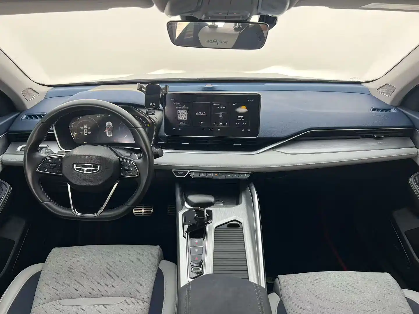 Фото 6 - Geely Preface