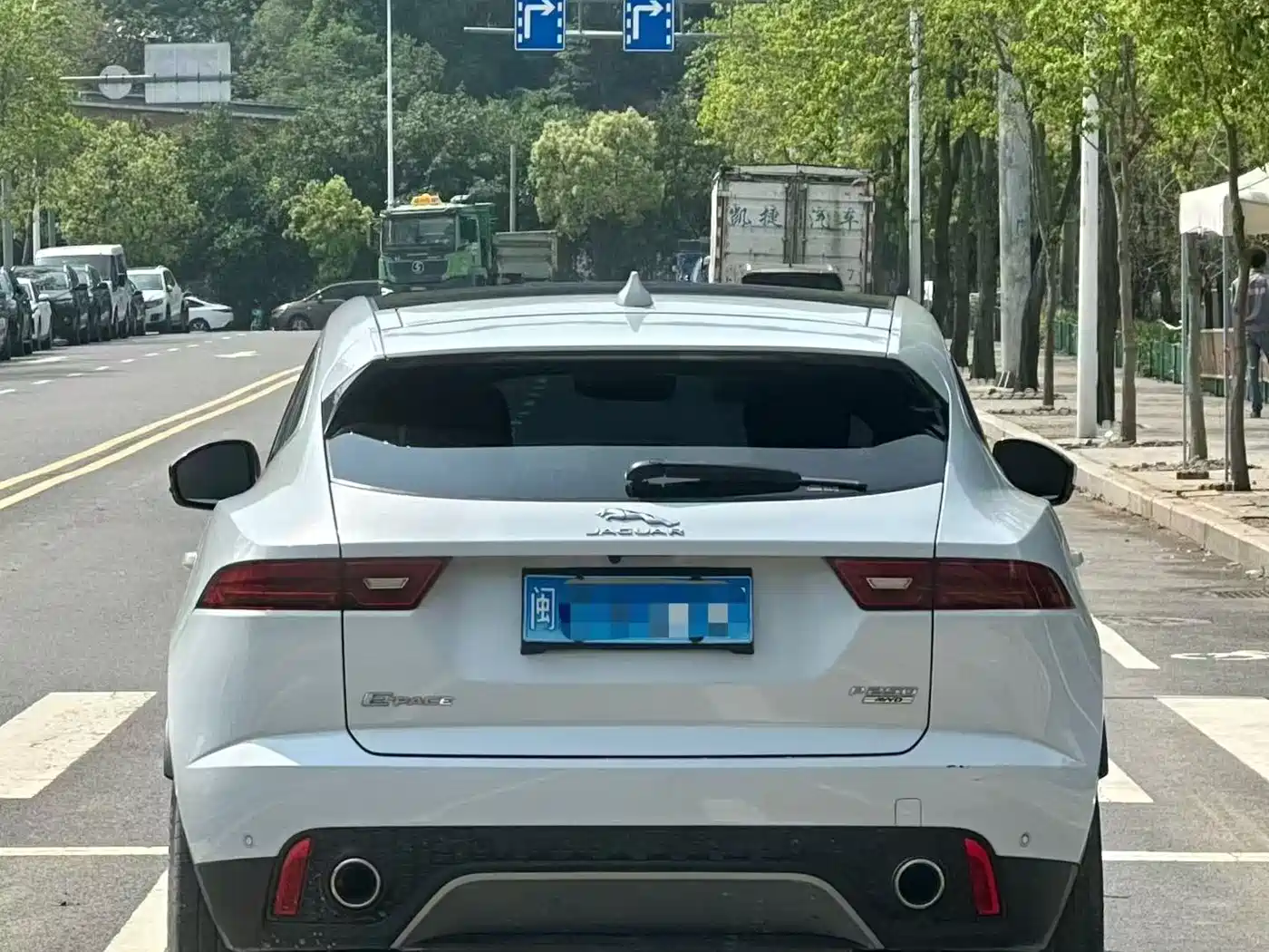JAGUAR E-PACE