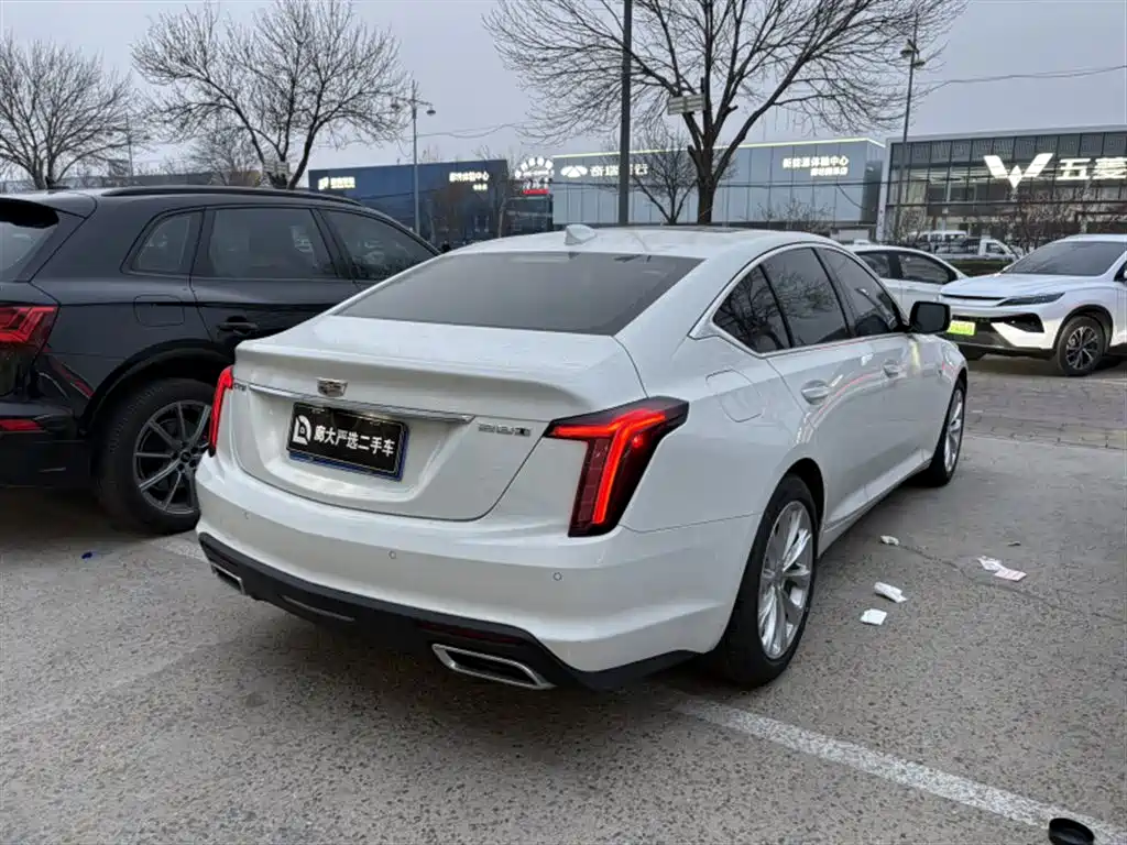 CADILLAC CT5
