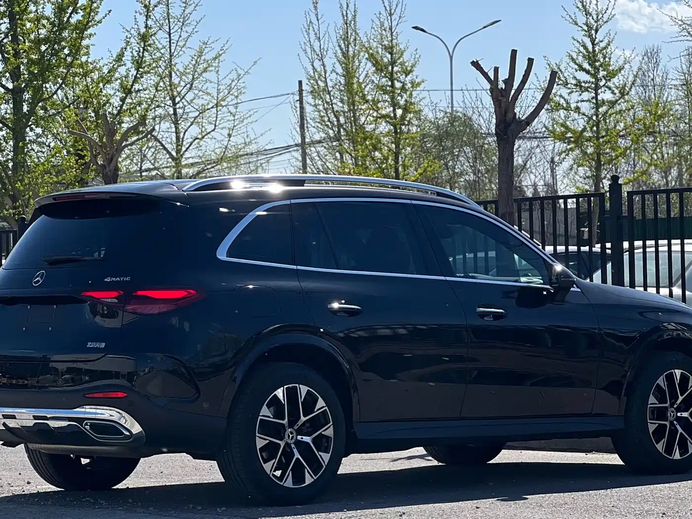 Mercedes-Benz GLC 2024 GLC 260 L 4MATIC Luxury 5-seater фото 6