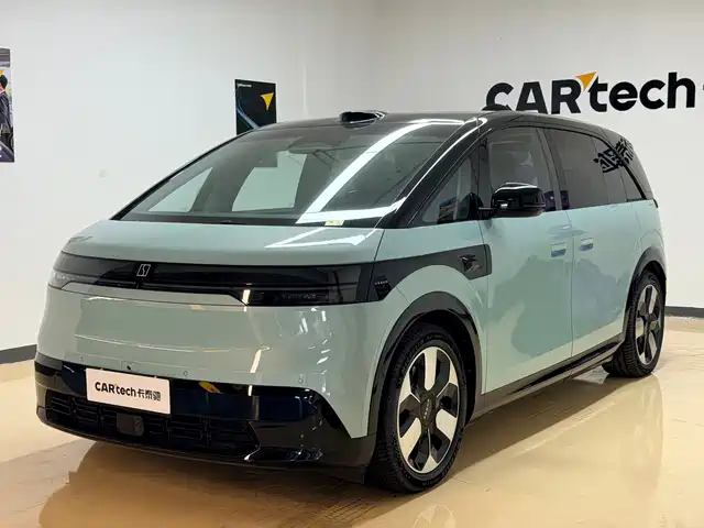  ZEEKR Zeekr MIX 2025 Smart Driving Edition