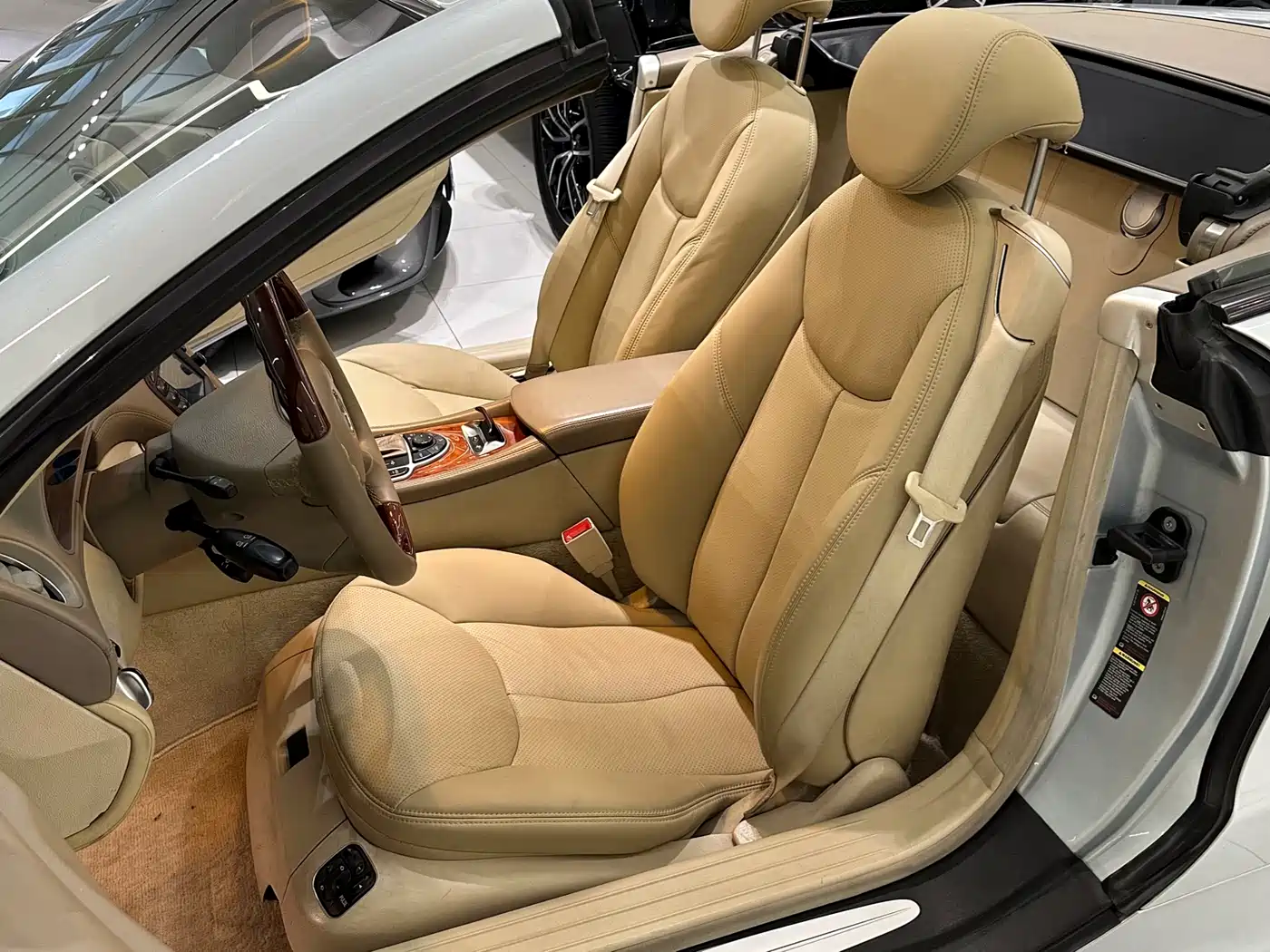 Mercedes-Benz SL-Class 2004 SL 500 фото 4