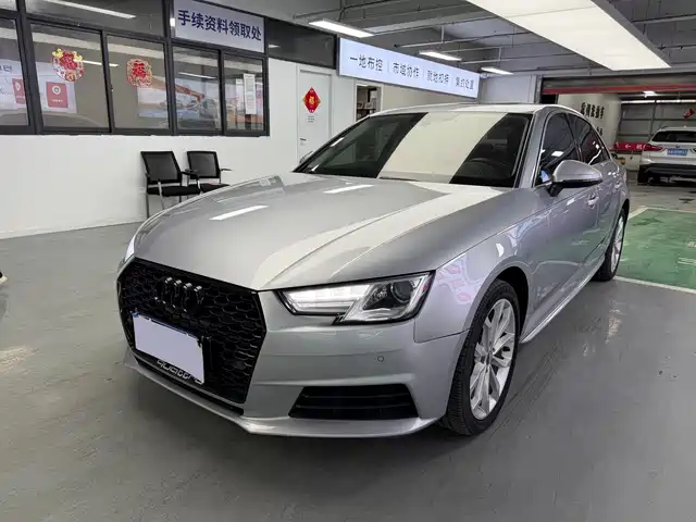 AUDI A4L