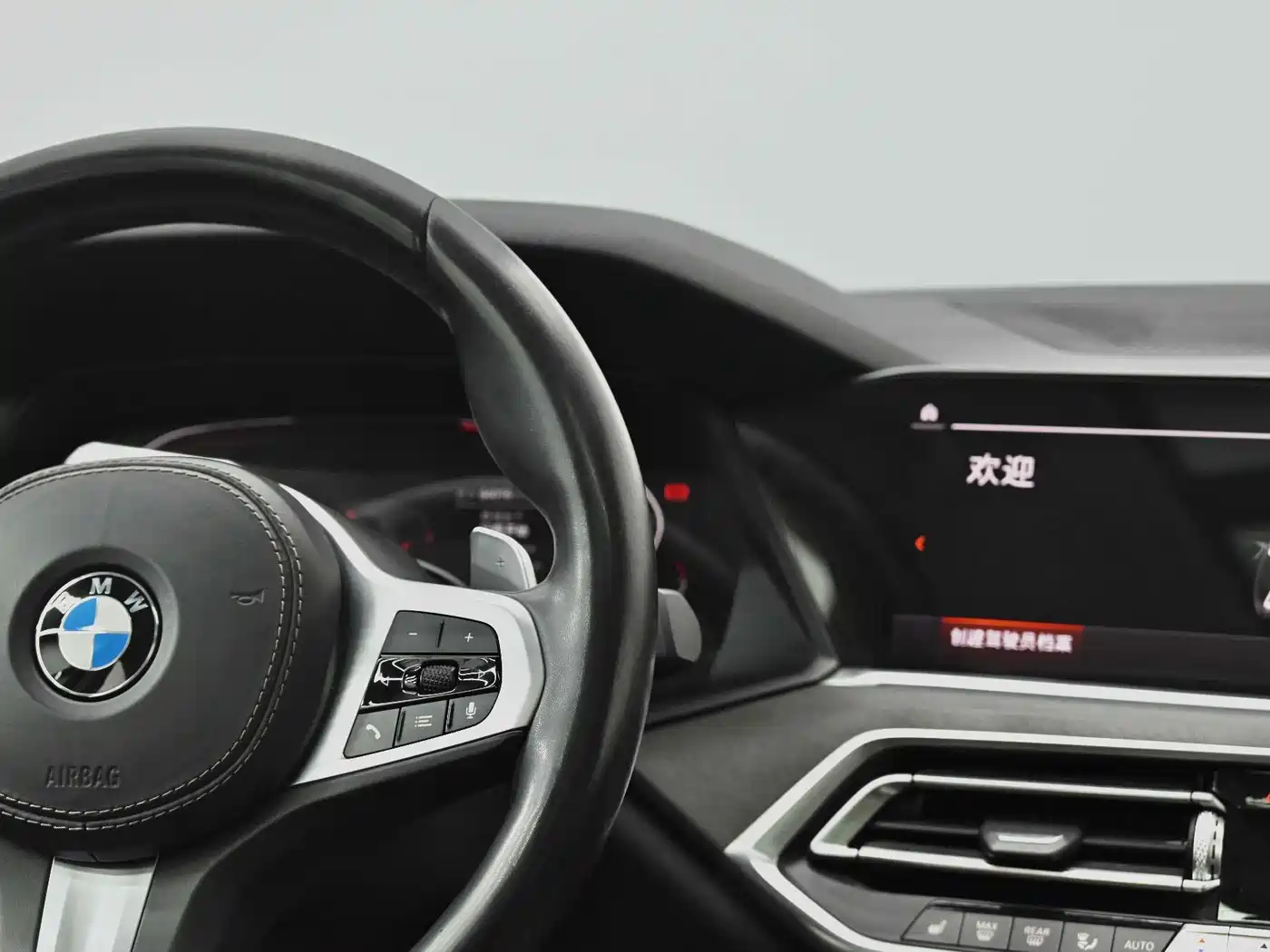BMW X5 (Import) 2019 xDrive40i M Sport Package фото 27